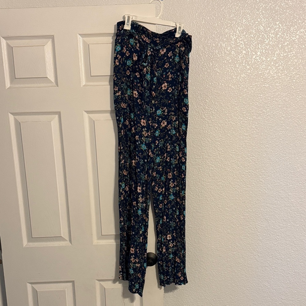 Xhilaration Navy Floral Wide Leg Pants